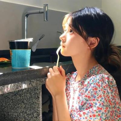 星空中的风暴海报