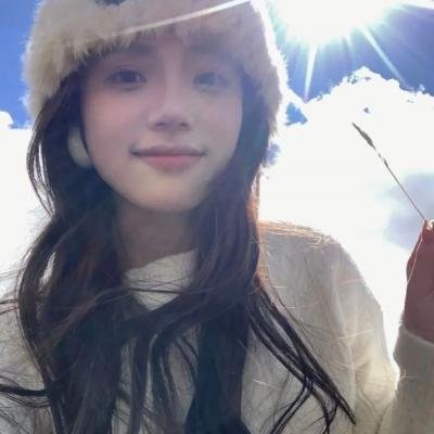 疏雨梧桐浅月朦胧海报